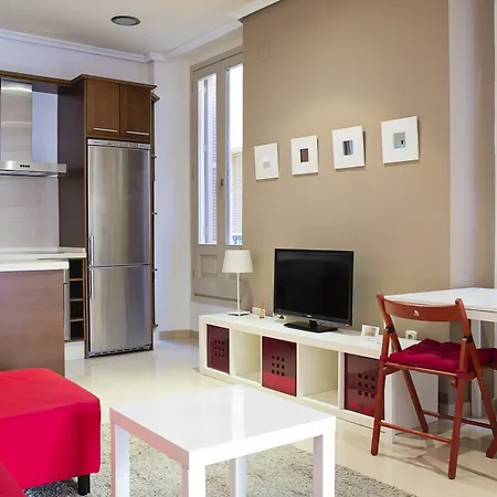Suncity Flat Mitjana Apartamento